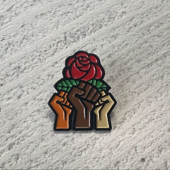 BLM Unity Fists Enamel Pin/ Brooch Lapel - Picture 2 of 6
